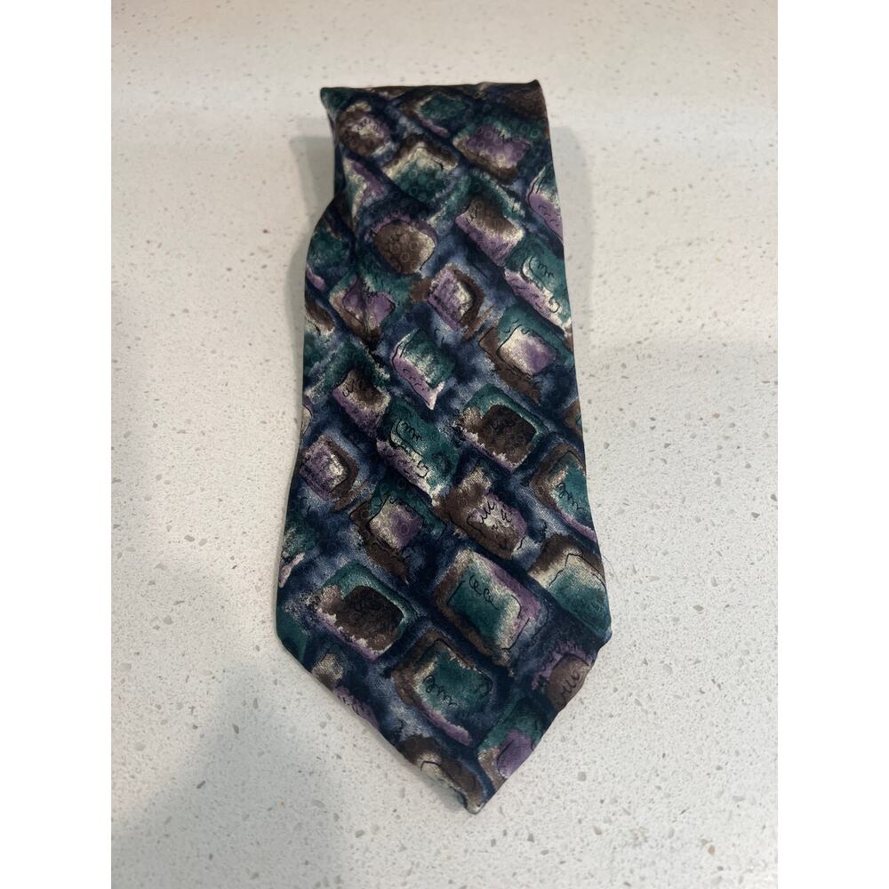 Fratelli mens silk necktie made in Italy tie toes
